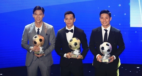 Nguyễn Văn Quyết đoạt Quả bóng Vàng 2020