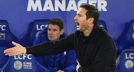 Thua thảm Leicester, HLV Chelsea đứng trước nguy cơ sa thải
