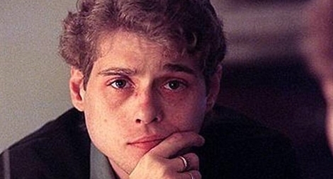 Cuộc tìm lại chính mình đầy đau đớn của David Reimer