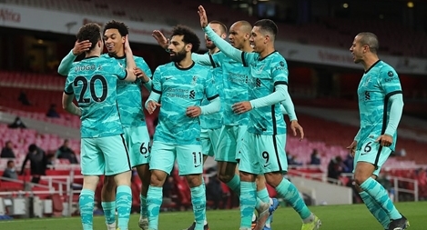 Lữ đoàn đỏ  hồi sinh, Liverpool "nghiền nát" Arsenal ngay tại Emirates