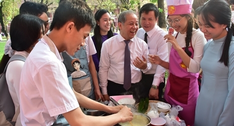 Giáo dục học sinh bằng kỹ năng gia chánh