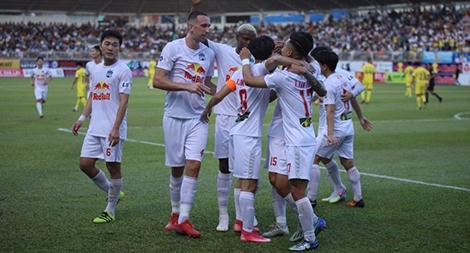 Công Phượng sắp đuổi kịp Văn Toàn