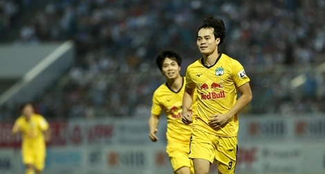 V.League 2021: Các chân sút nội thăng hoa