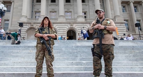 Những phong trào cực đoan đang làm náo loạn nước Mỹ