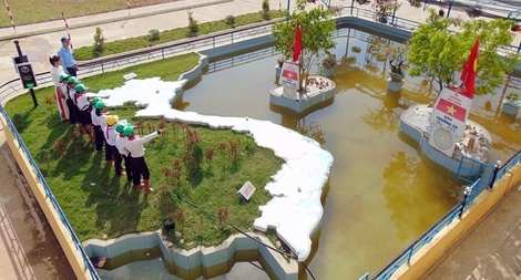 Giáo dục tình yêu biển, đảo quê hương cho học sinh vùng cao
