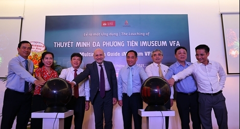 Bảo tàng Mỹ thuật Việt Nam triển khai ứng dụng kỹ thuật số cho khách tham quan