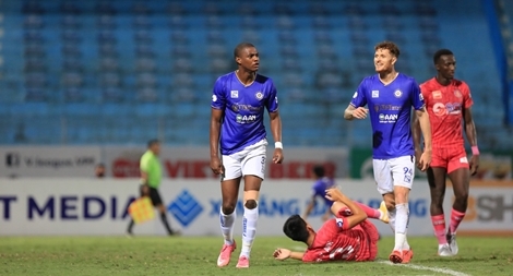 Ngoại binh tỏa sáng, Hà Nội FC đánh bại Sài Gòn trên sân nhà
