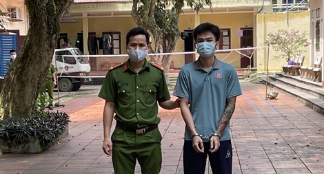 Cô gái trẻ bị hack facebook, tống tiền bằng ảnh nhạy cảm