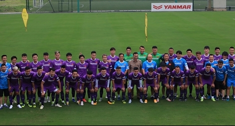 HLV Hà Nội FC tới buổi tập của ĐTQG làm gì?