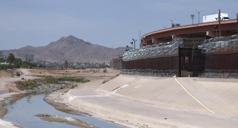 "Nóng" nạn buôn người qua biên giới Mỹ - Mexico