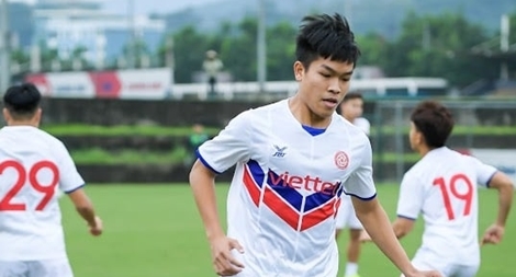 Hữu Thắng bác thông tin bị loại khỏi ĐT U22 vì vi phạm kỷ luật