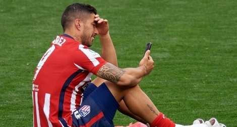 Luis Suarez - thanh bảo kiếm của Simeone, nỗi đau của Barca