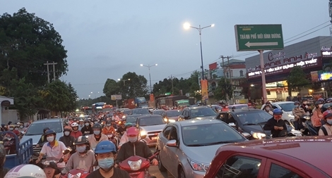 Giải quyết điểm đen kẹt xe ở Bình Dương