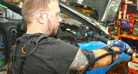 Robot “Bàn tay sắt”  hạn chế tai nạn lao động