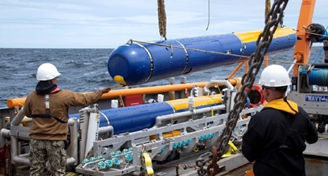 Tiềm ẩn những cuộc chiến dưới đáy biển