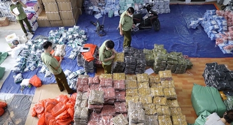 Hàng “giả” tràn lan trên sàn thương mại điện tử