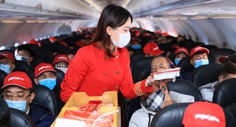 Vietjet tặng triệu mã giảm 77% và miễn phí 15kg hành lý bay từ Hà Nội đi khắp Việt Nam