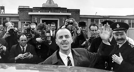 Số phận một điệp viên