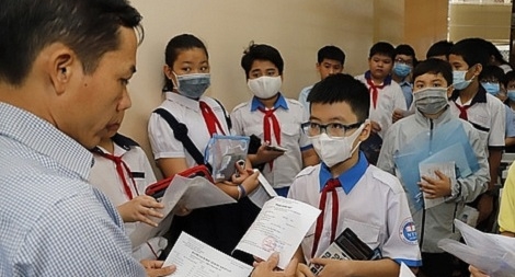 Không tổ chức đánh giá năng lực học sinh bằng hình thức trực tiếp