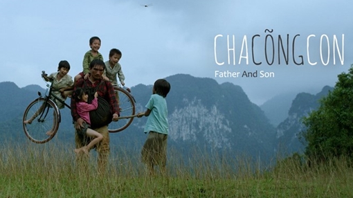 Trả bằng khen giải “Cánh diều”, phim “Cha cõng con” vẫn đoạt hàng loạt giải quốc tế