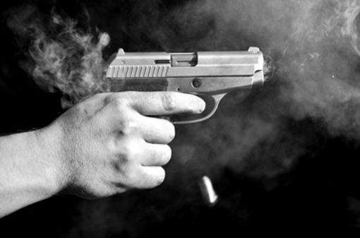 Điều tra nghi án thợ sửa xe máy bị bắn thương tích