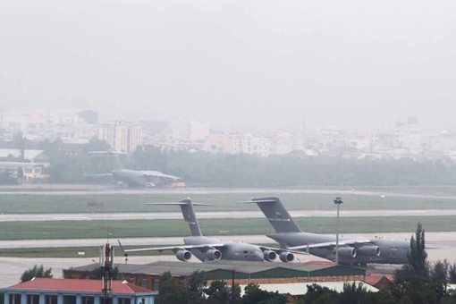 Dàn siêu xe của Tổng thống Trump đang ở sân bay Đà Nẵng 