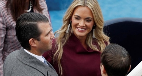 Con dâu ông Trump nhập viện sau khi tiếp xúc với "bột màu trắng khả nghi"