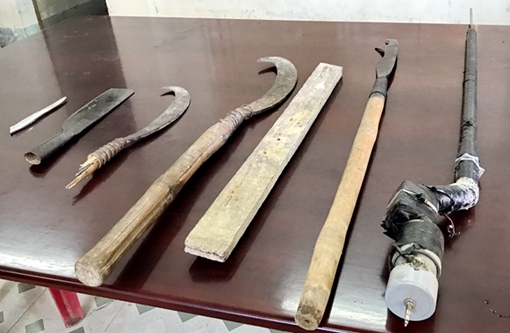 Hỗn chiến bằng hung khí chỉ vì  tranh giành lãnh địa mua bán