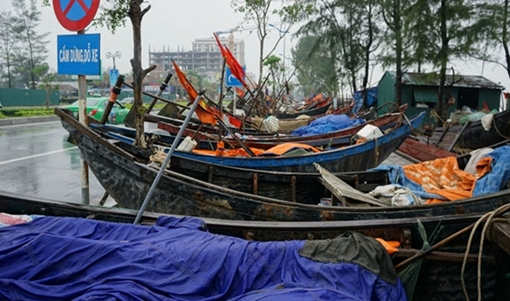 Sẵn sàng ứng phó hiệu quả với bão, bảo toàn tính mạng người dân
