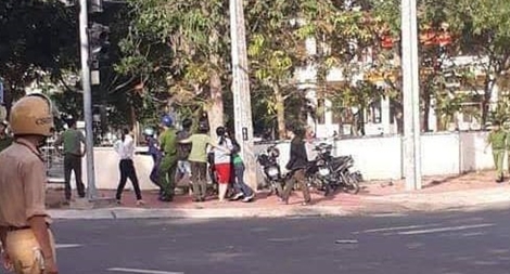 Nổ súng tại trụ sở phường ở Gia Lai, 1 người chết, 1 bị thương