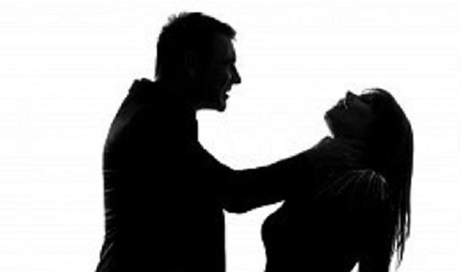 Nghi ngờ vợ ngoại tình, chồng ra tay sát hại