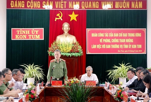 Bộ trưởng Tô Lâm làm việc với Ban Thường vụ Tỉnh uỷ Kon Tum