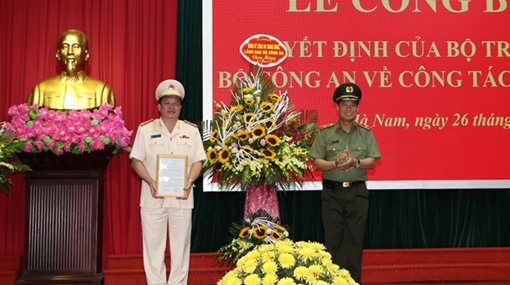 Công bố Quyết định của Bộ trưởng Bộ Công an về công tác cán bộ