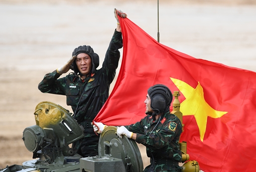 Mãn nhãn lượt đầu thi đấu của đội tuyển tăng Việt Nam