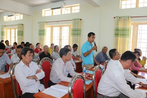 Lại “lùm xùm” chuyện thu phí đầu năm của trường học