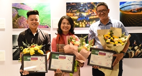 Trao giải cuộc thi ảnh về đa dạng văn hoá