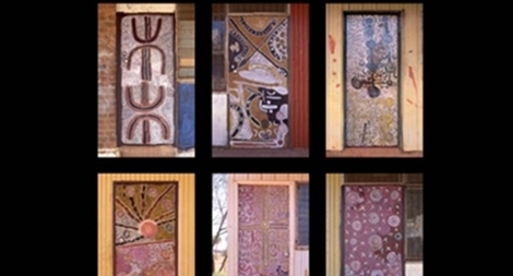 Khám phá văn hoá thổ dân Australia qua "Những cánh cửa Yuendumu"