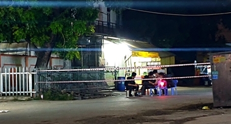 Ghen tuông, chồng sát hại vợ rồi đầu thú