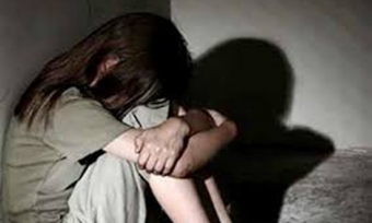 Một gia đình tố giác việc con gái bị hiếp dâm tập thể