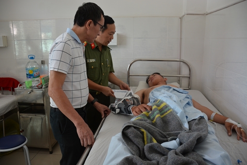 Chia sẻ nỗi đau cùng các hiệp sĩ tử thương trong vụ bắt nhóm trộm