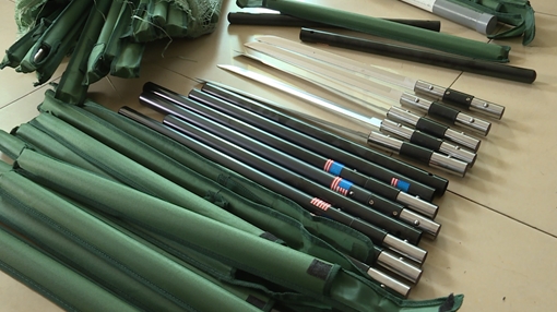 Thu giữ hơn 1.000 hung khí nhập từ Trung Quốc