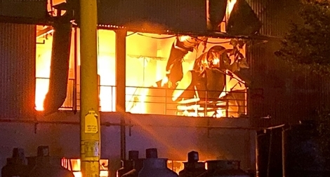 Cảnh sát PCCC bị thương trong lúc làm nhiệm vụ