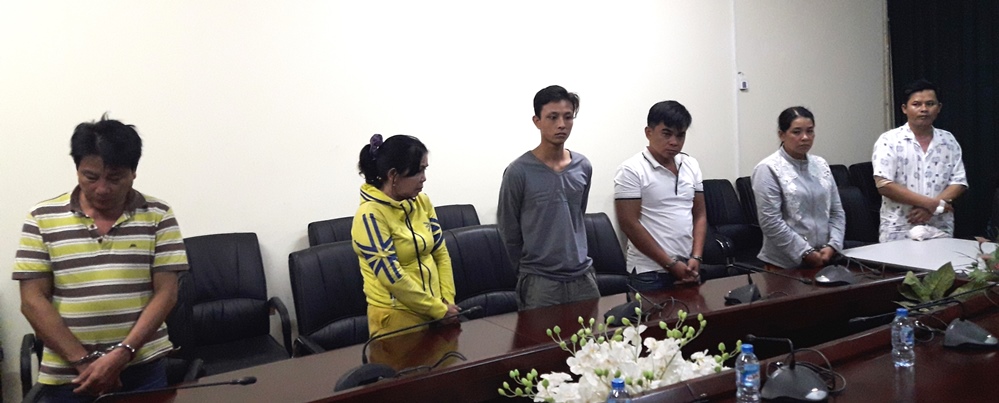 Bắt khẩn cấp 6 đối tượng gây ra vụ án “Đốt xe, giết người”