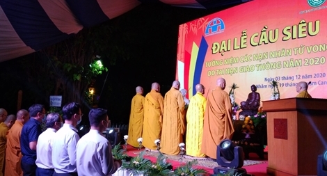 Đại lễ cầu siêu tưởng niệm nạn nhân tử vong vì tai nạn giao thông năm 2020