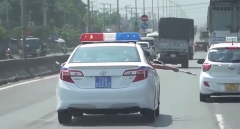 CSGT hỗ trợ chuyển “món quà thiêng liêng” chặng đường hơn 100km chỉ trong hơn 1 giờ