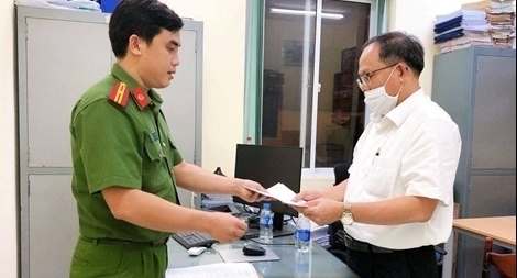 Gây thiệt hại 1.103 tỷ đồng khi bán 9 triệu cổ phần SADECO