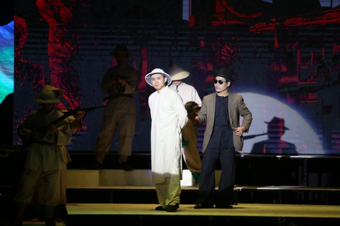 Vở cải lương “Hừng đông” đến với khán giả TPHCM