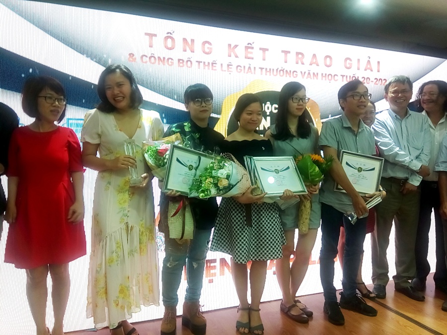 Cuộc thi “Văn học tuổi 20” lần 6 không có giải nhất