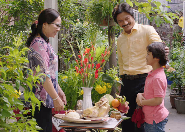 Gợi nhớ Tết xưa qua phim ngắn “Đầu năm trao muối”