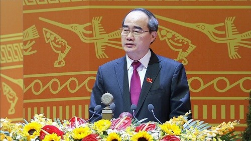 Nhân dân khốn khổ, tài nguyên bị cướp phá nhưng chính quyền thờ ơ